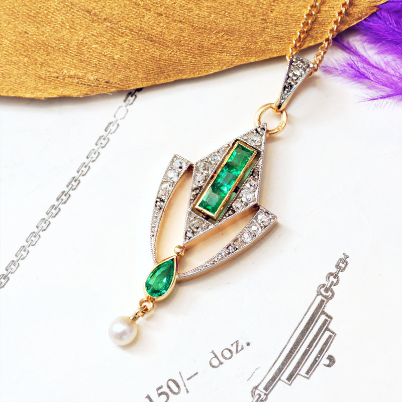 Art Deco Emerald & Diamond Drop Pendant