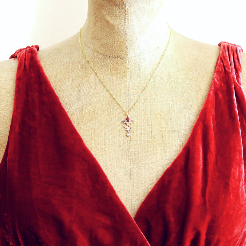 Beautiful Antique Art Nouveau Ruby & Diamond Pendant