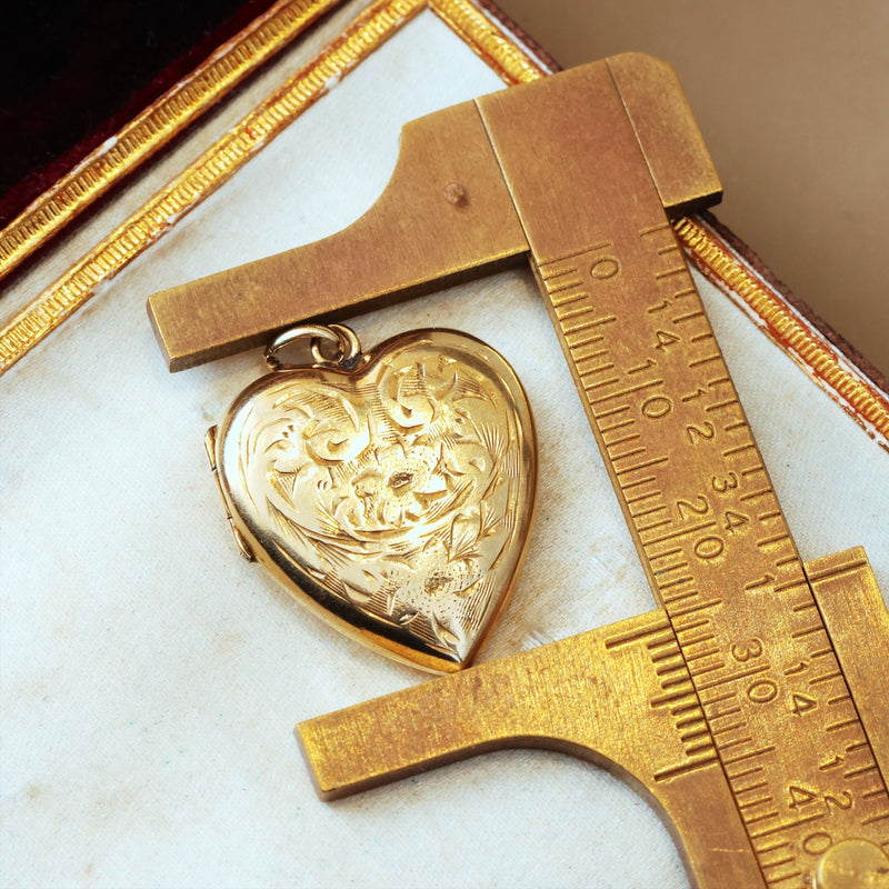 Antique Hand Engraved Edwardian Heart Locket