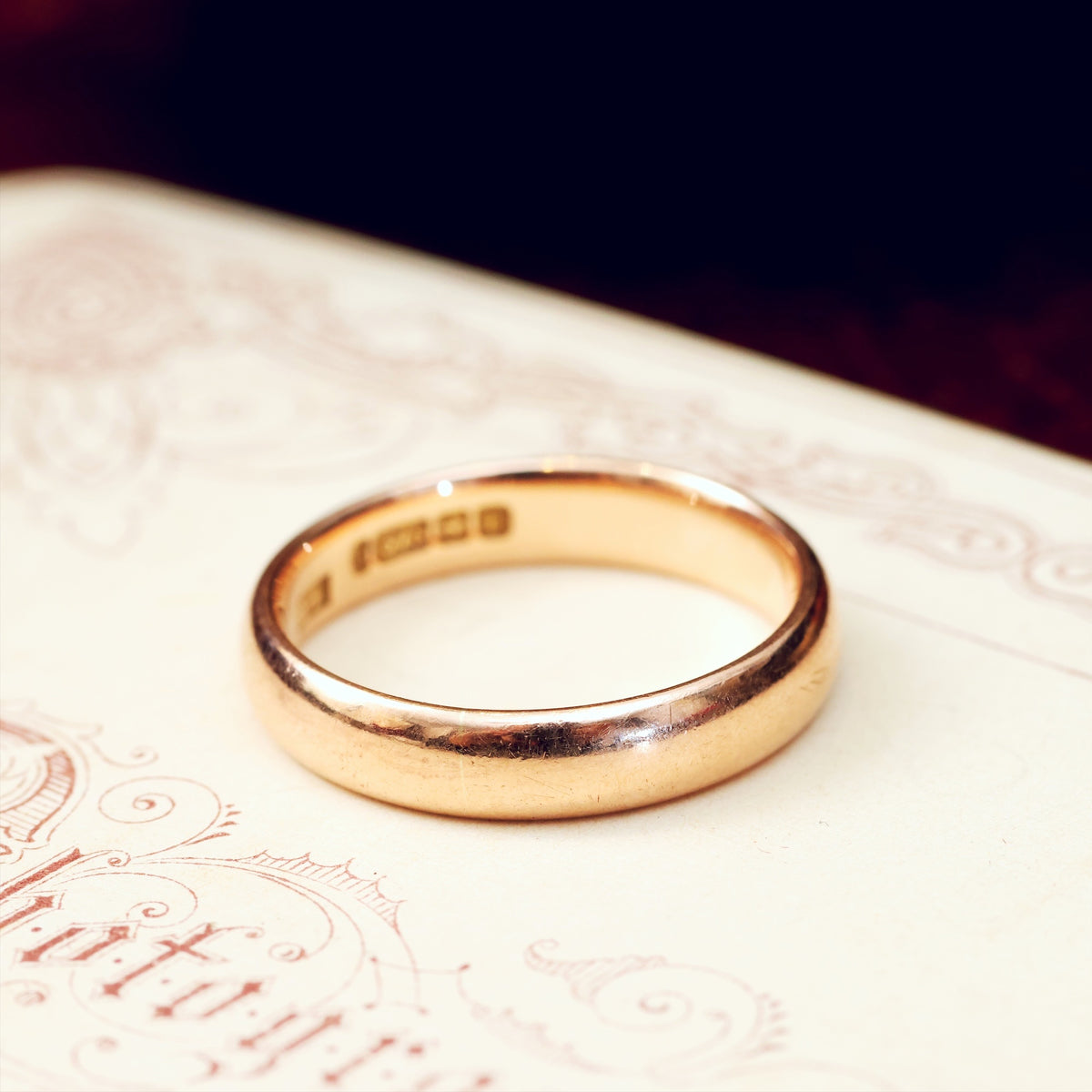 Date 1930 9ct Rose Gold Wedding Band