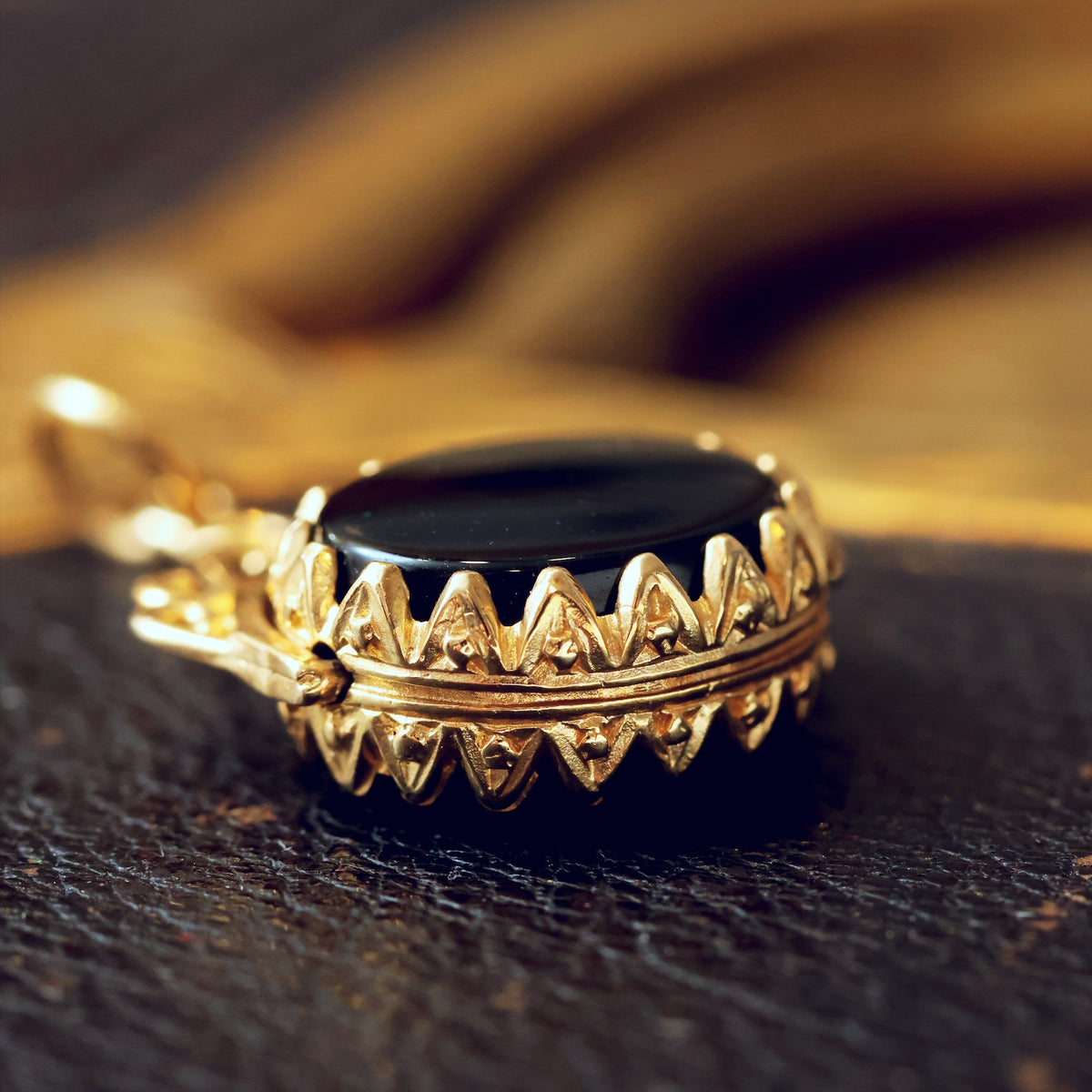 Vintage 1980's Bloodstone & Onyx Swivel Fob