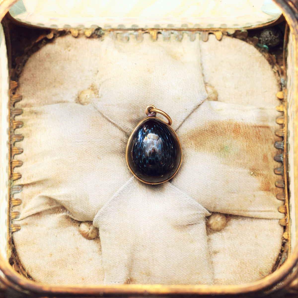 Vintage Enamelled Egg Pendant