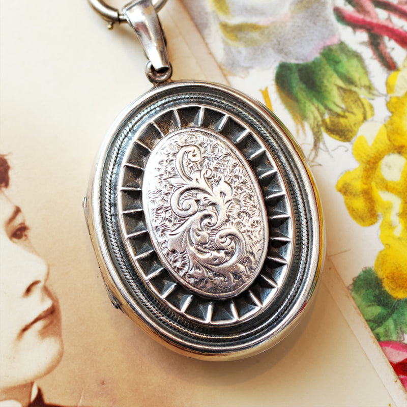 Aesthetic Period Victorian Silver Locket & Collarette