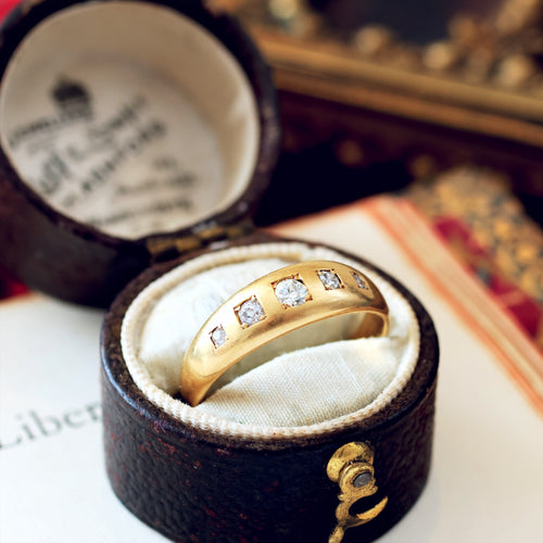 Antique 18ct Gold & Diamond Wedding Band Ring