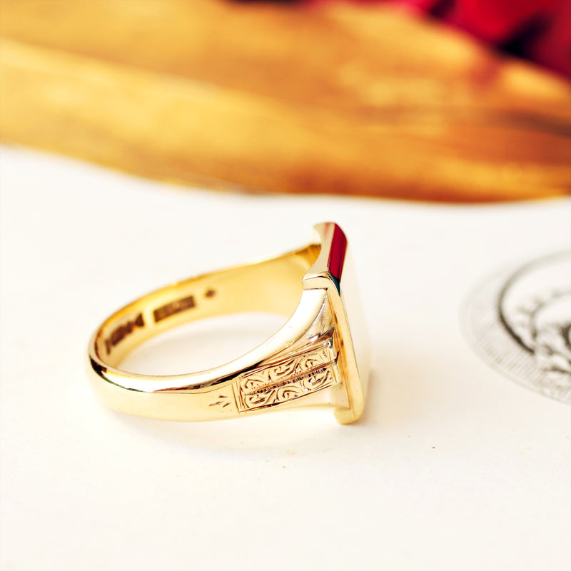 Art Deco Date 1953 9ct Gold Men's Signet Ring