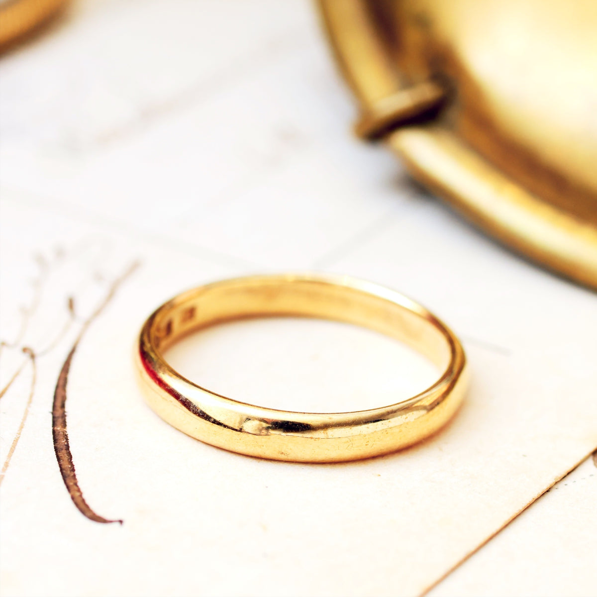 Vintage Date 1945 9ct Gold Wedding Band