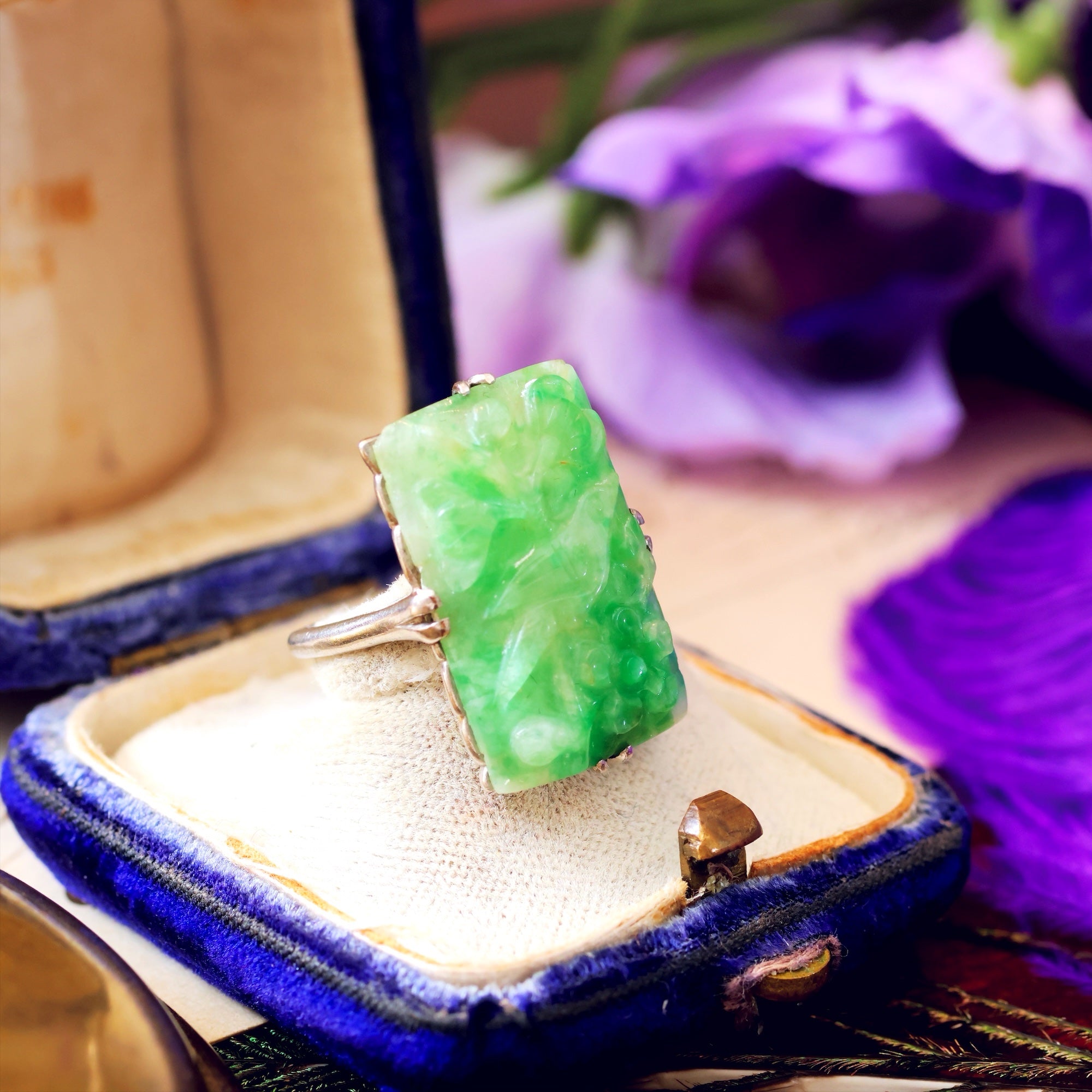 Vintage Art Deco Platinum Carved Jade Ring – Fetheray