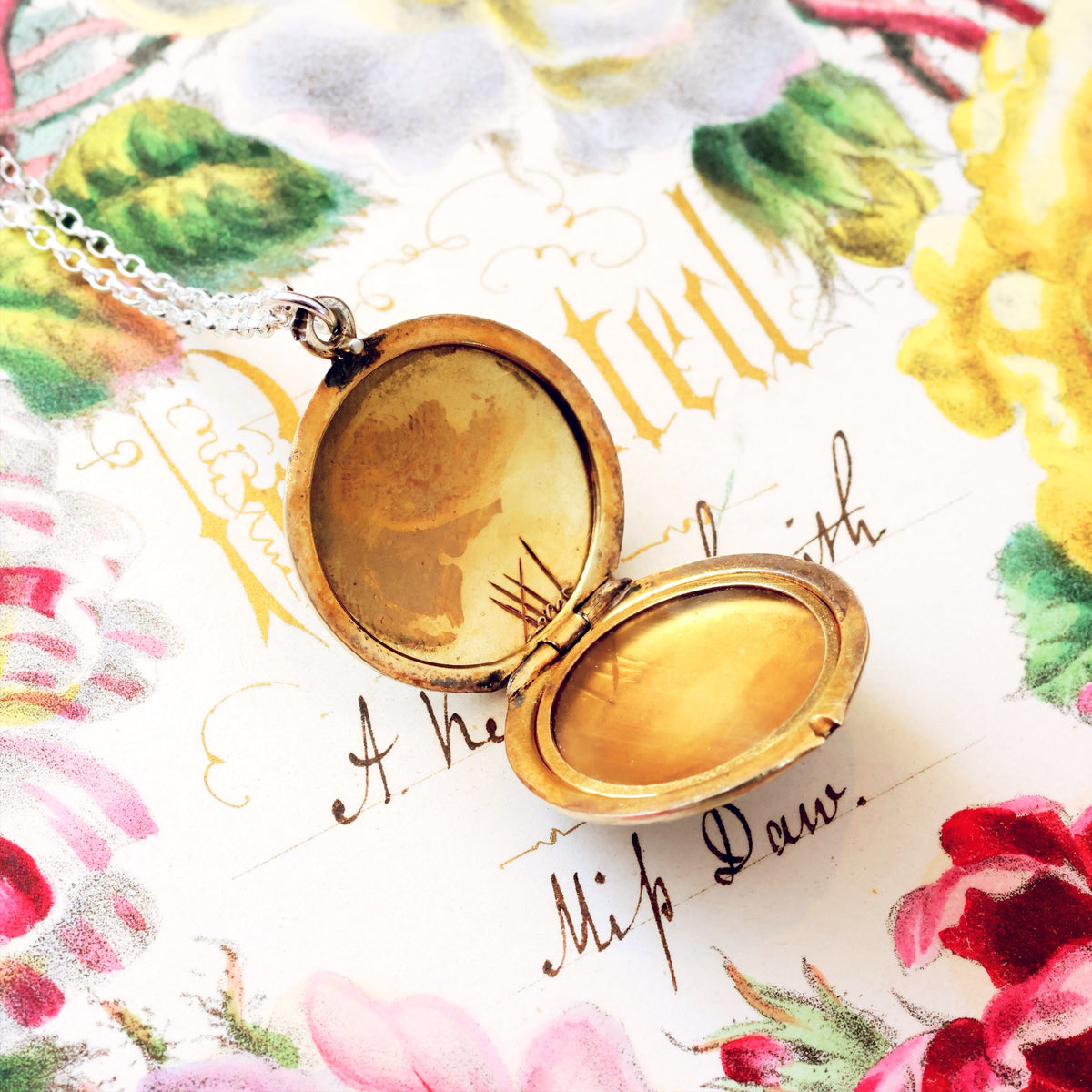 Vintage 1930's Enamelled Locket