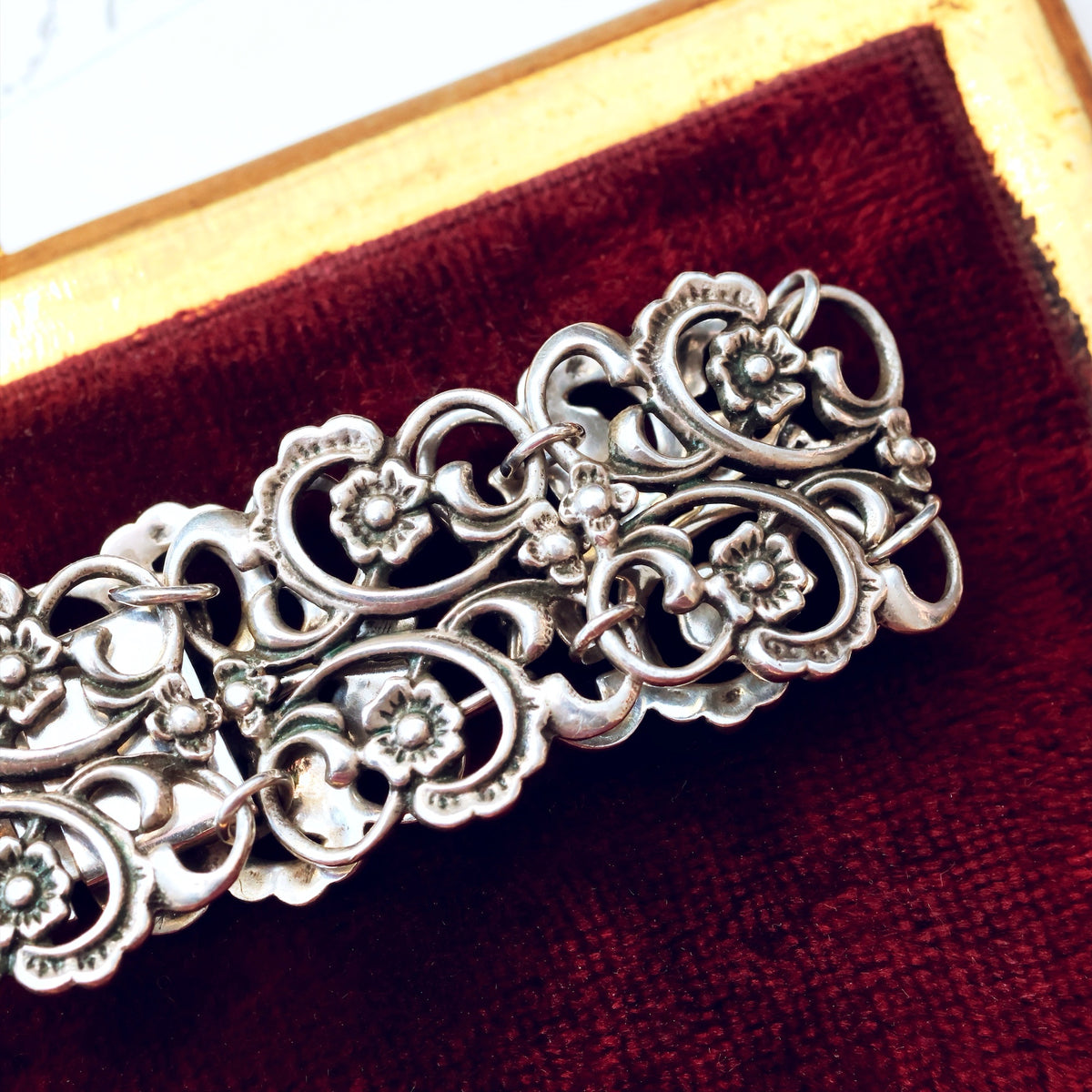 Vintage Flower'd Continental Silver Bracelet
