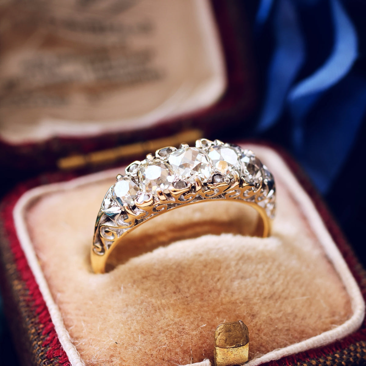 Sparkly Antique Five Stone Diamond Ring