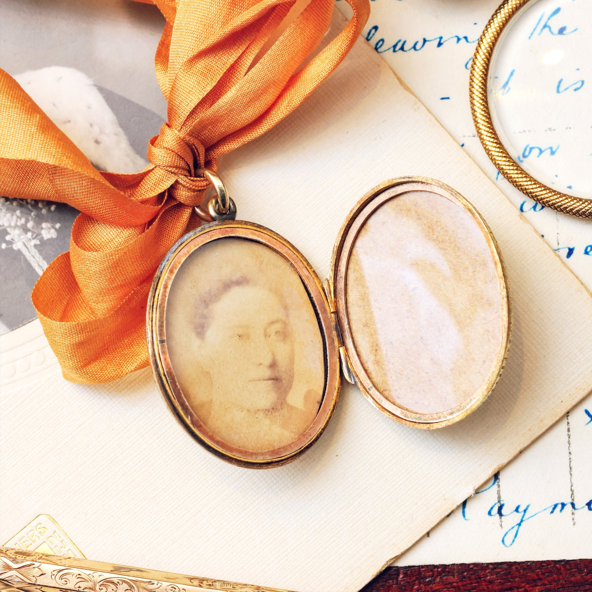 Antique Victorian Fidelity Buckle Locket