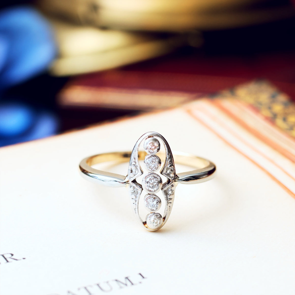 Vintage Art Deco 18ct White Gold Diamond Ring