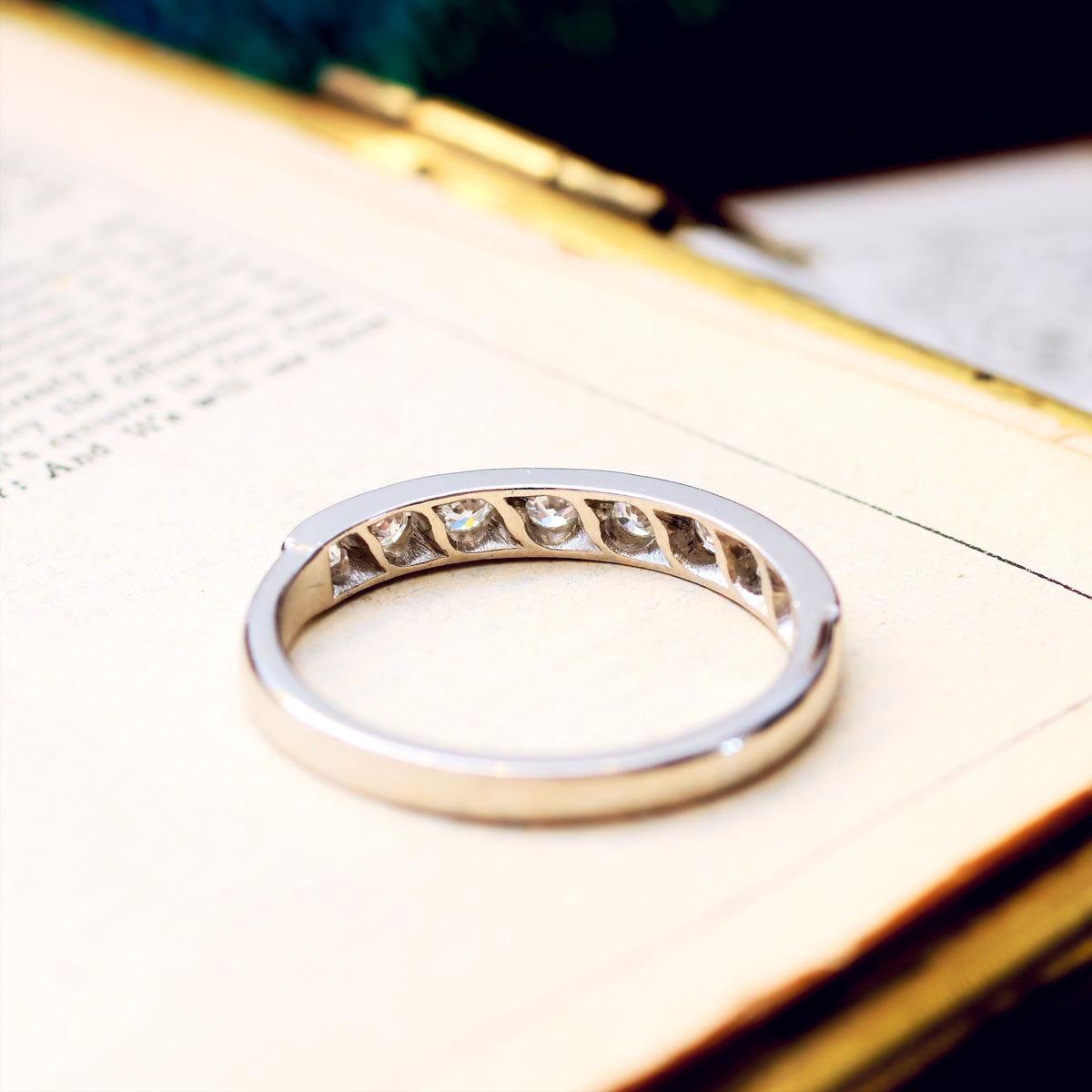 Vintage 18ct White Gold Diamond Half Eternity Ring