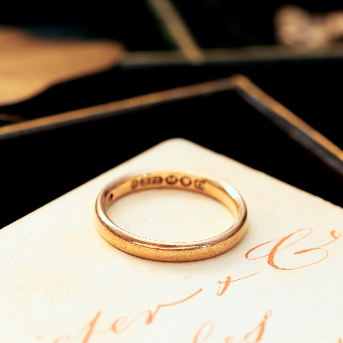 Date 1947 'Utility Mark' 9ct Gold Wedding Ring