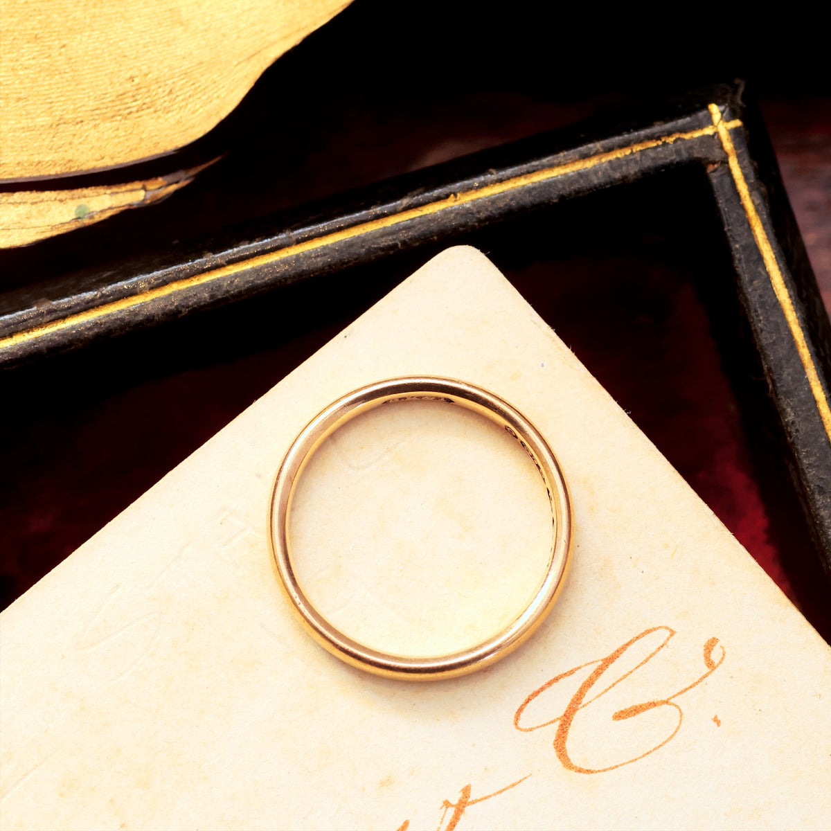 Date 1947 'Utility Mark' 9ct Gold Wedding Ring