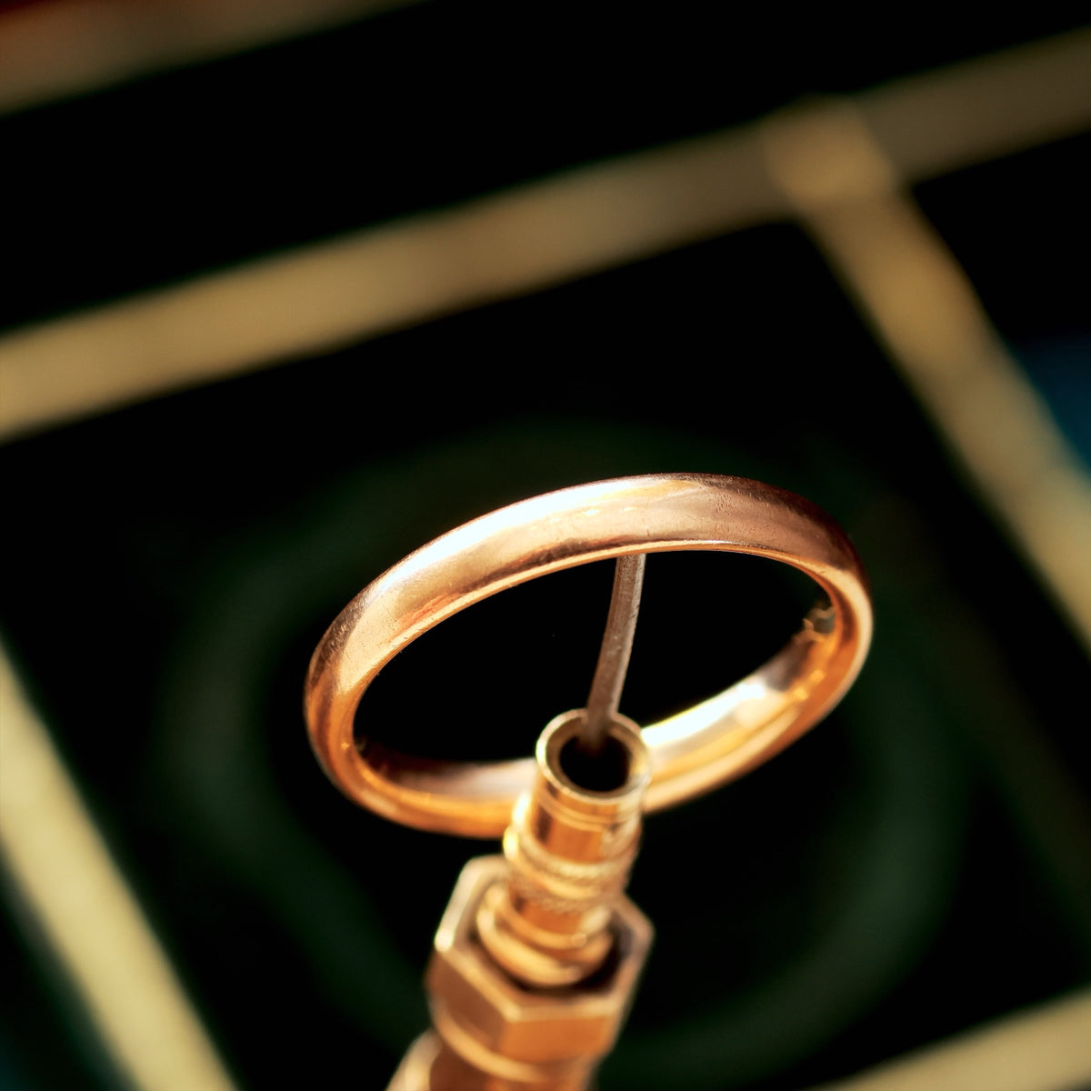 Date 1947 'Utility Mark' 9ct Gold Wedding Ring