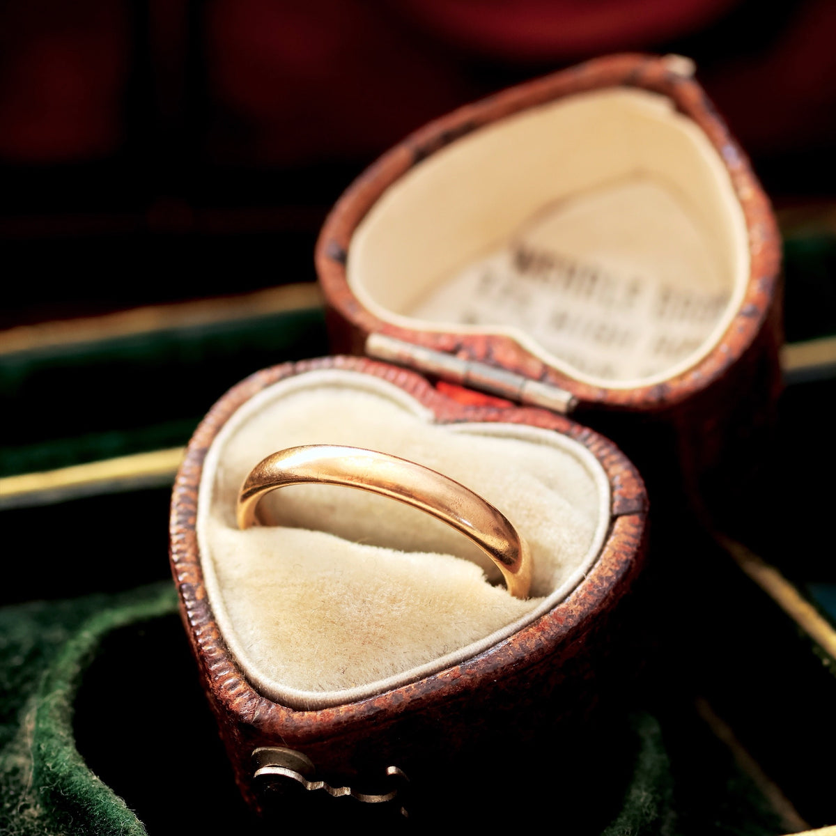 Date 1947 'Utility Mark' 9ct Gold Wedding Ring