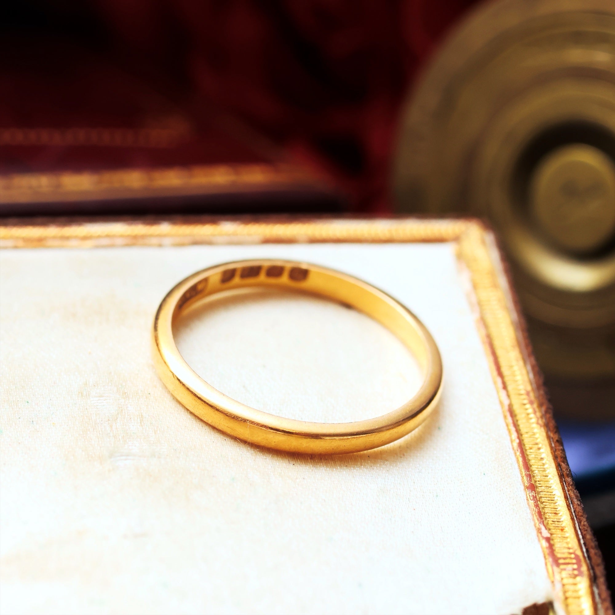 Vintage Date 1953 22ct Gold Wedding Ring – Fetheray