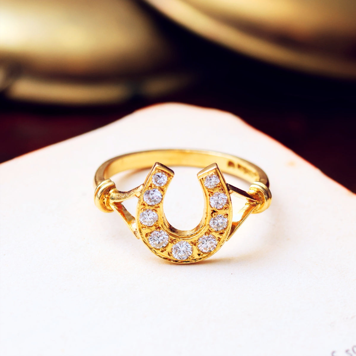 Dazzlin' Date 1989 Diamond Lucky Horseshoe Ring