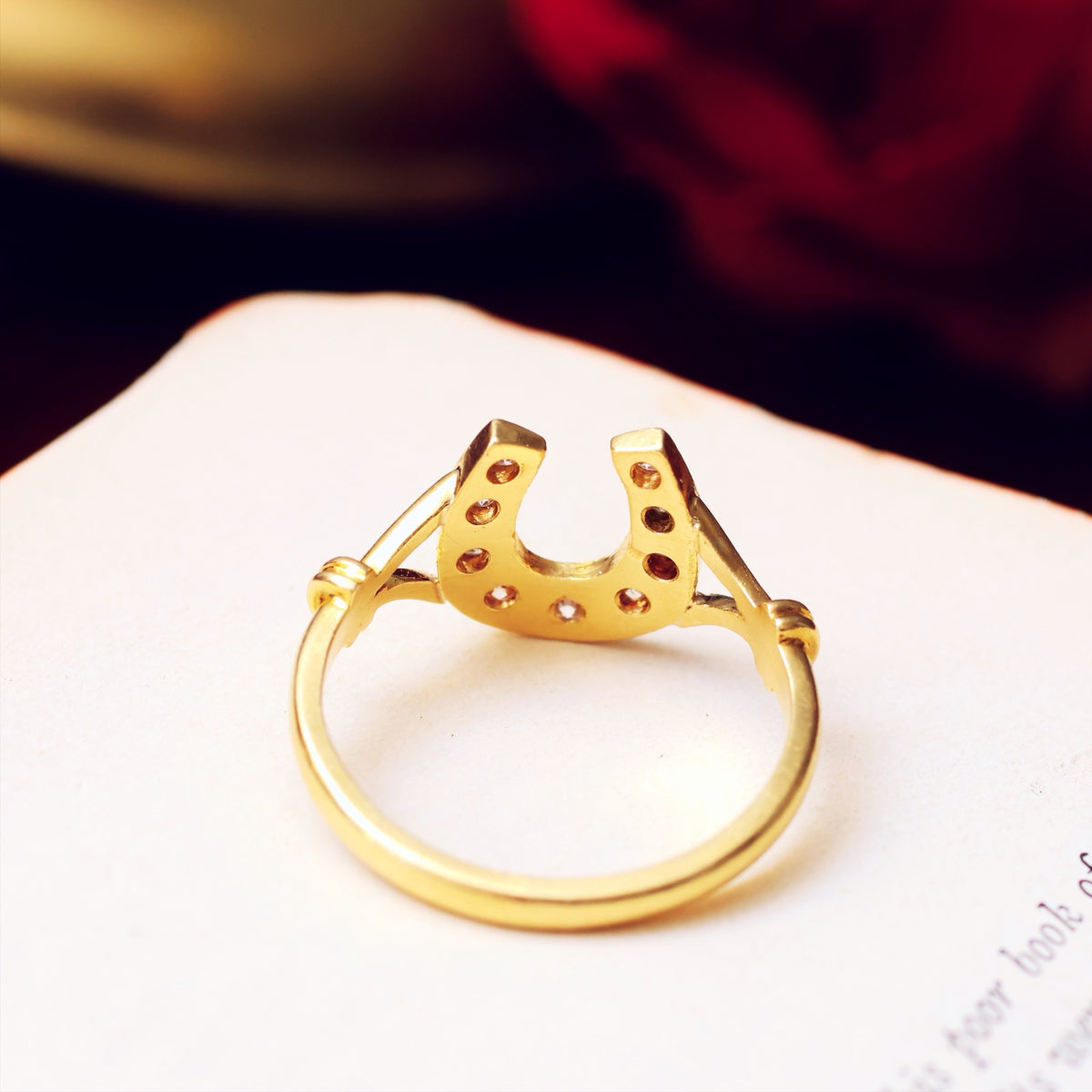 Dazzlin' Date 1989 Diamond Lucky Horseshoe Ring