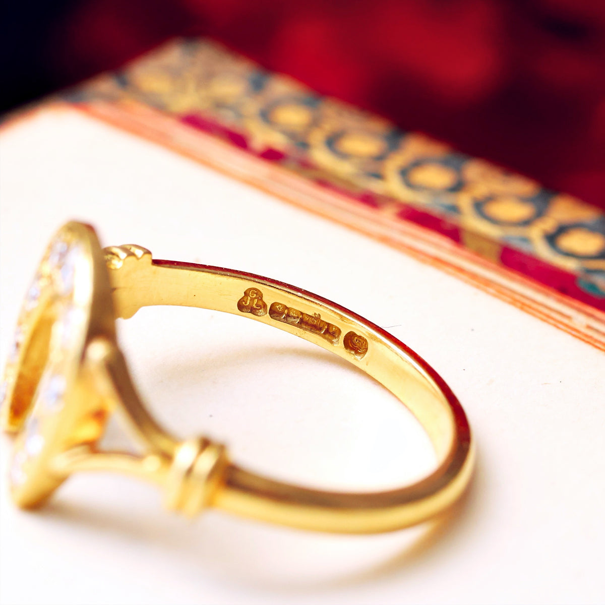 Dazzlin' Date 1989 Diamond Lucky Horseshoe Ring