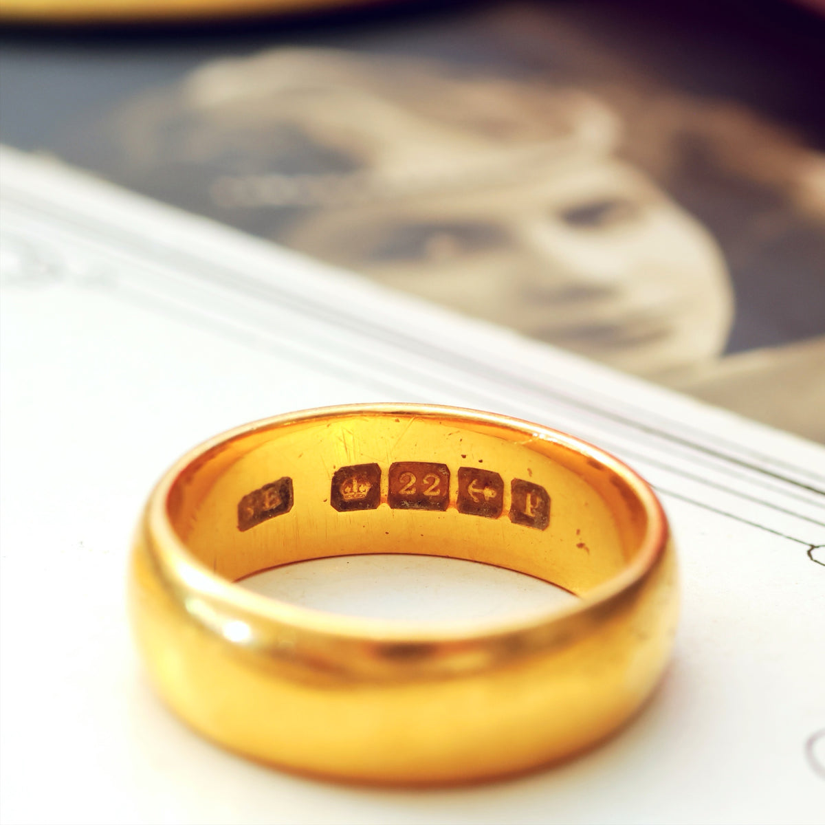 Antique Date 1914 Gent's Wedding Band Ring