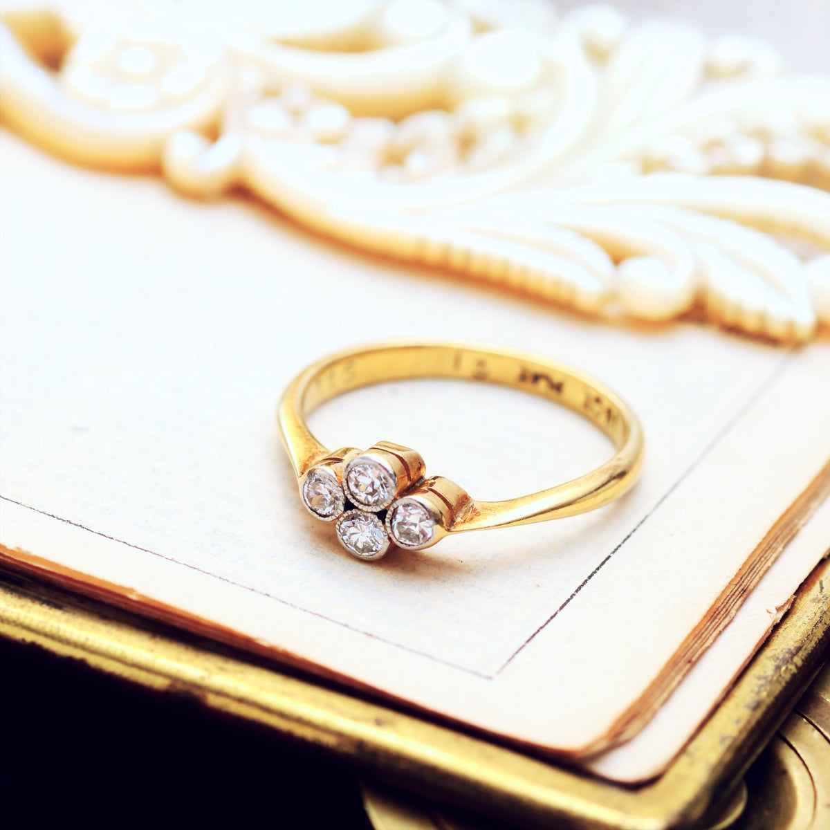 Dainty Sweetheart! Antique Diamond Flowerette Ring