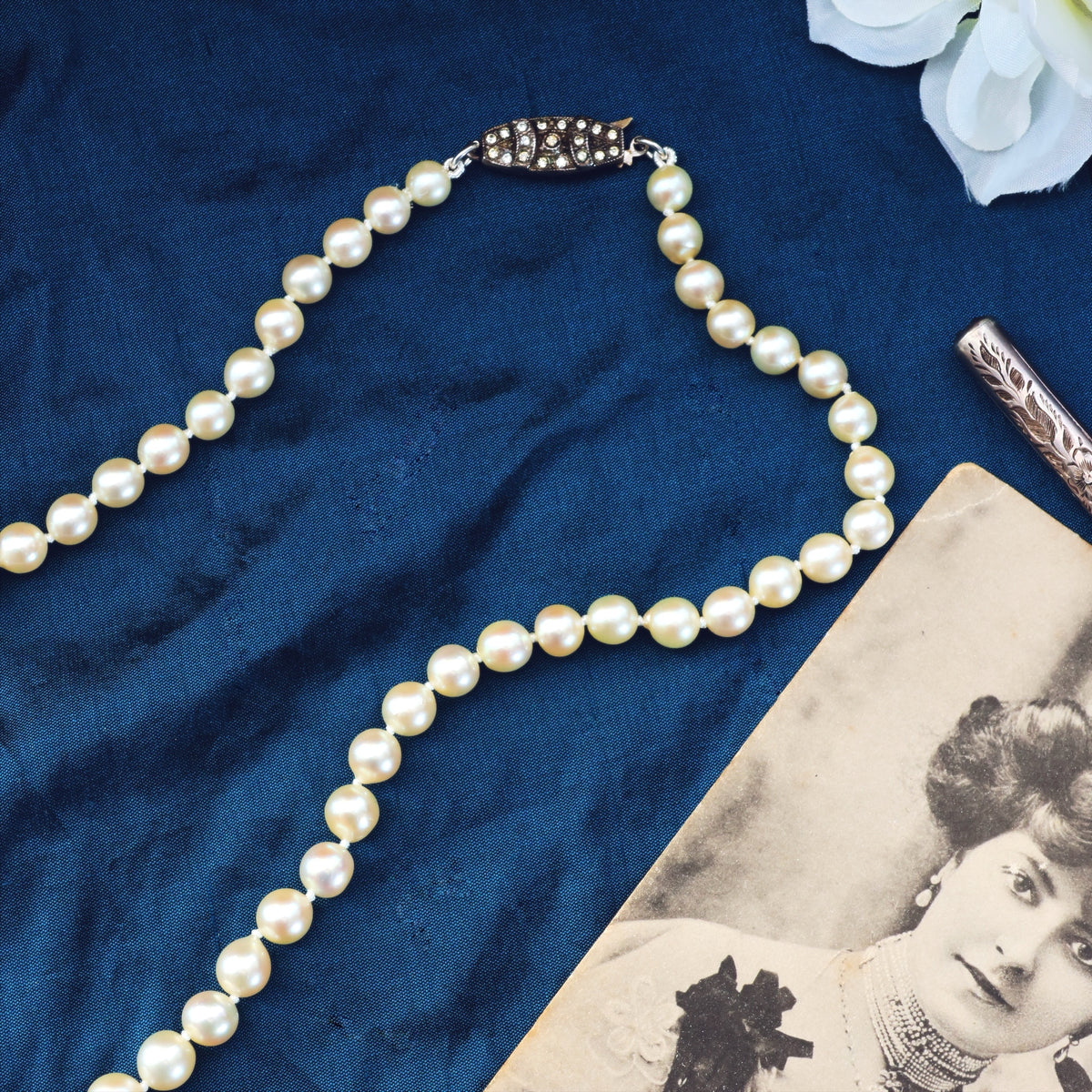 Sublime Vintage Cultured Saltwater Pearl Necklace