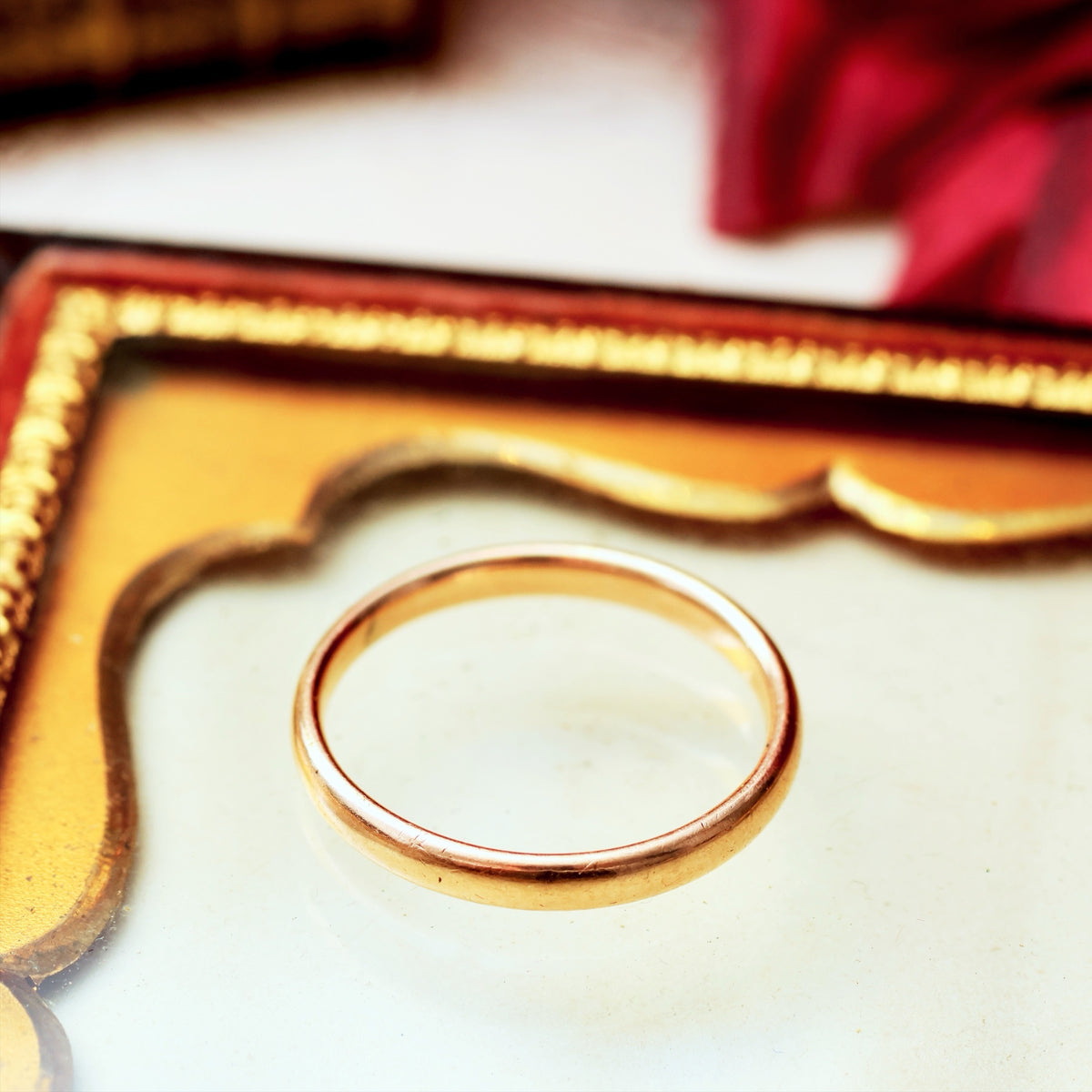 Date 1942 'Utility Mark' 9ct Gold Wedding Ring