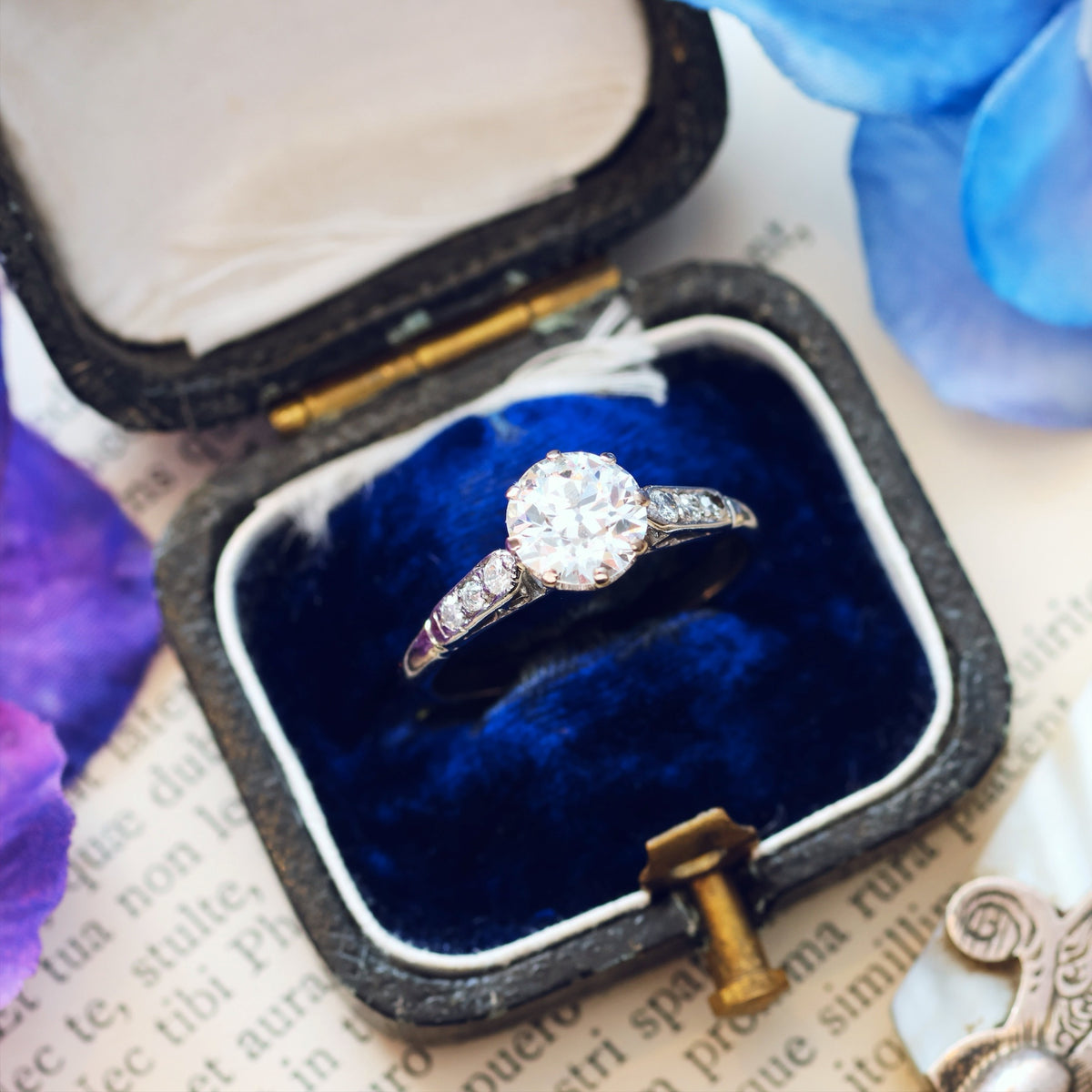 Fabulous Certificated Vintage 1.25ct Diamond Engagement Ring
