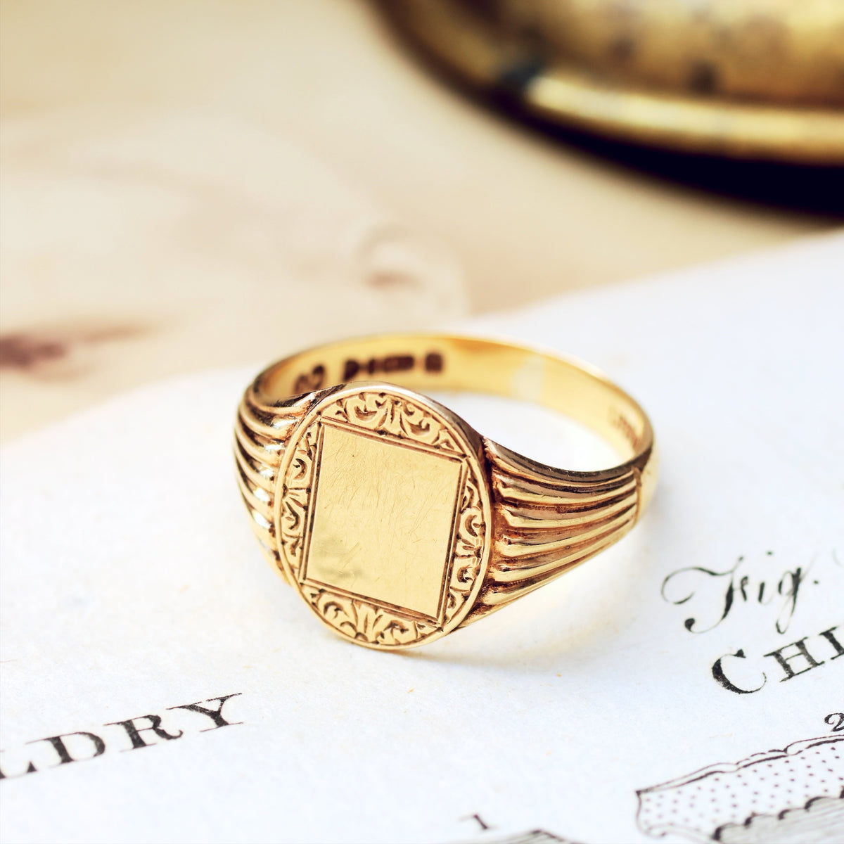 Vintage Date 1953 9ct Gold Signet Ring