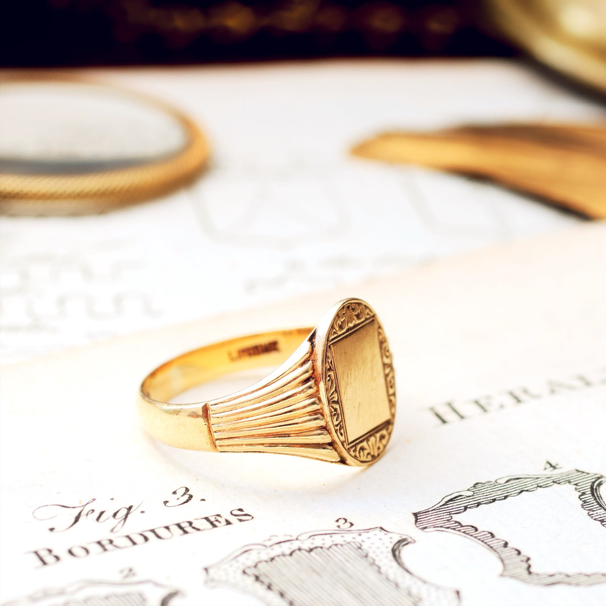 Vintage Date 1953 9ct Gold Signet Ring