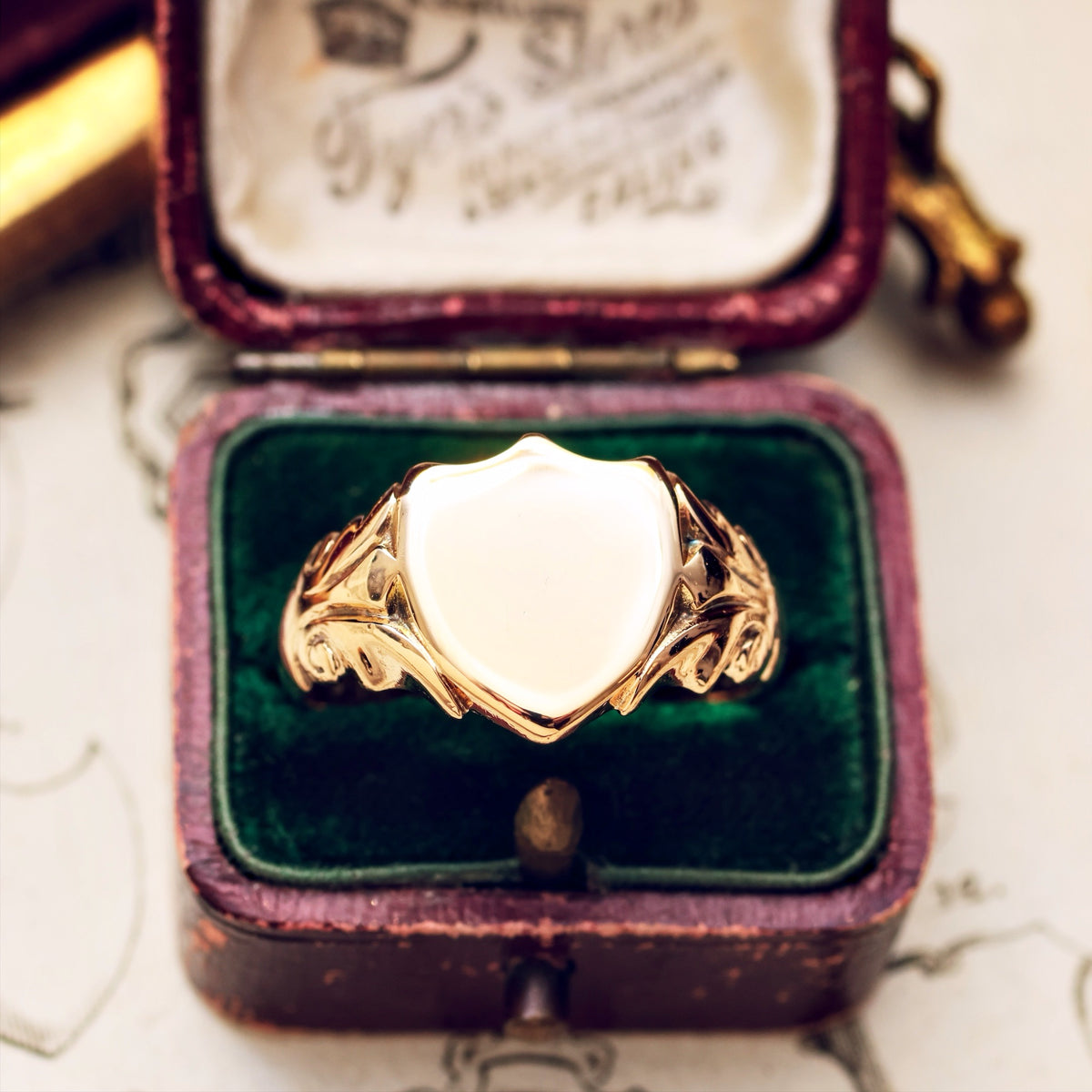 Date 1917 18ct Gold Men's Shield Signet Ring