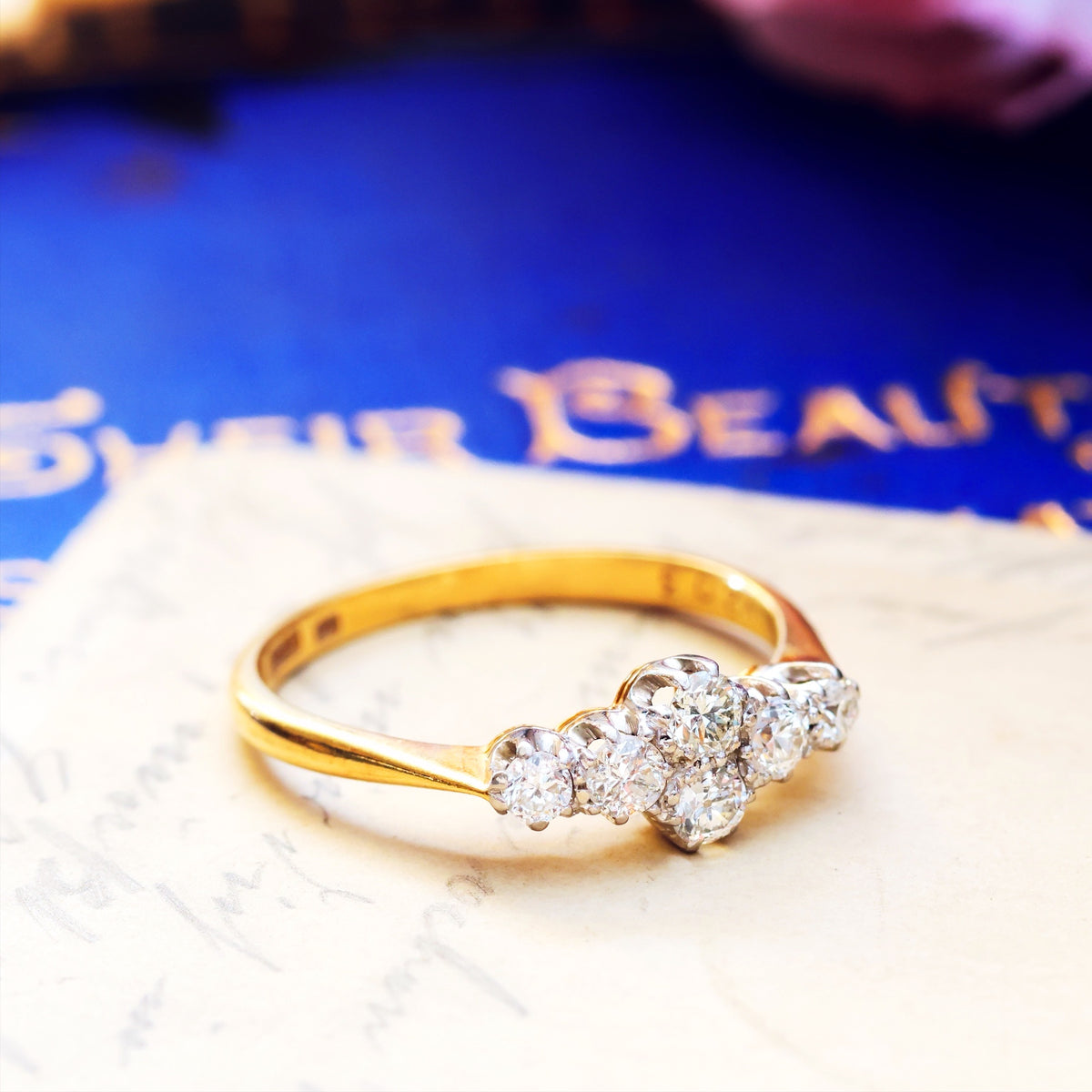 Very Twinkly!! Vintage Diamond Engagement Ring
