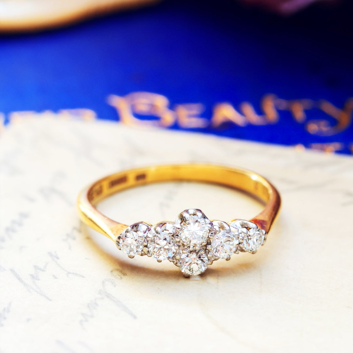 Very Twinkly!! Vintage Diamond Engagement Ring