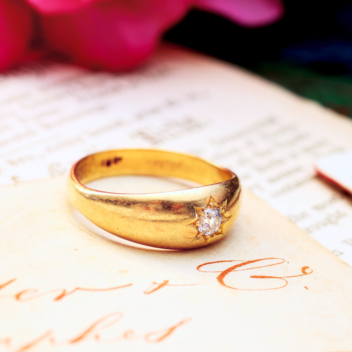 Classic Victorian Star-set Diamond Band Ring