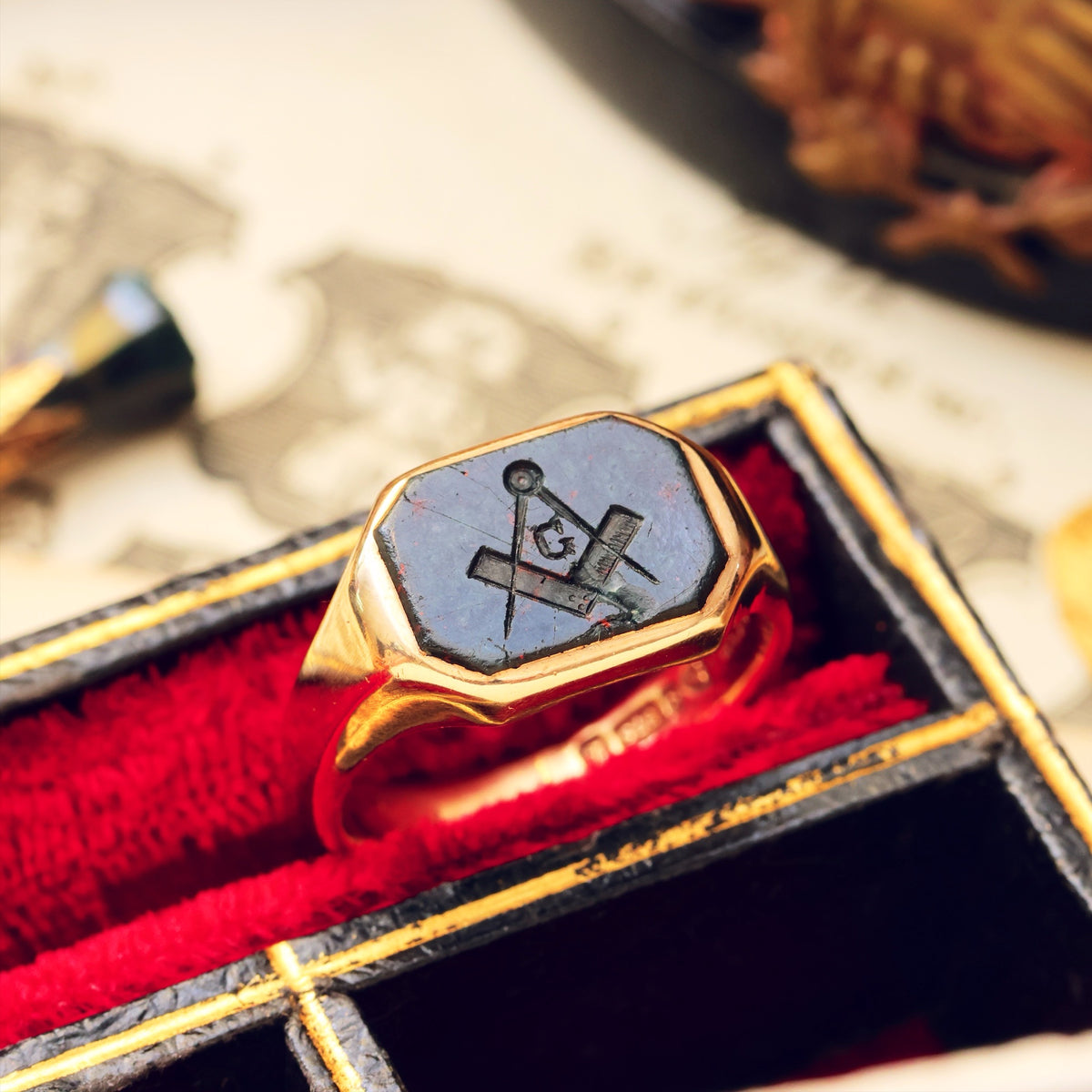 Antique Date 1911 Masonic Intaglio Seal Ring