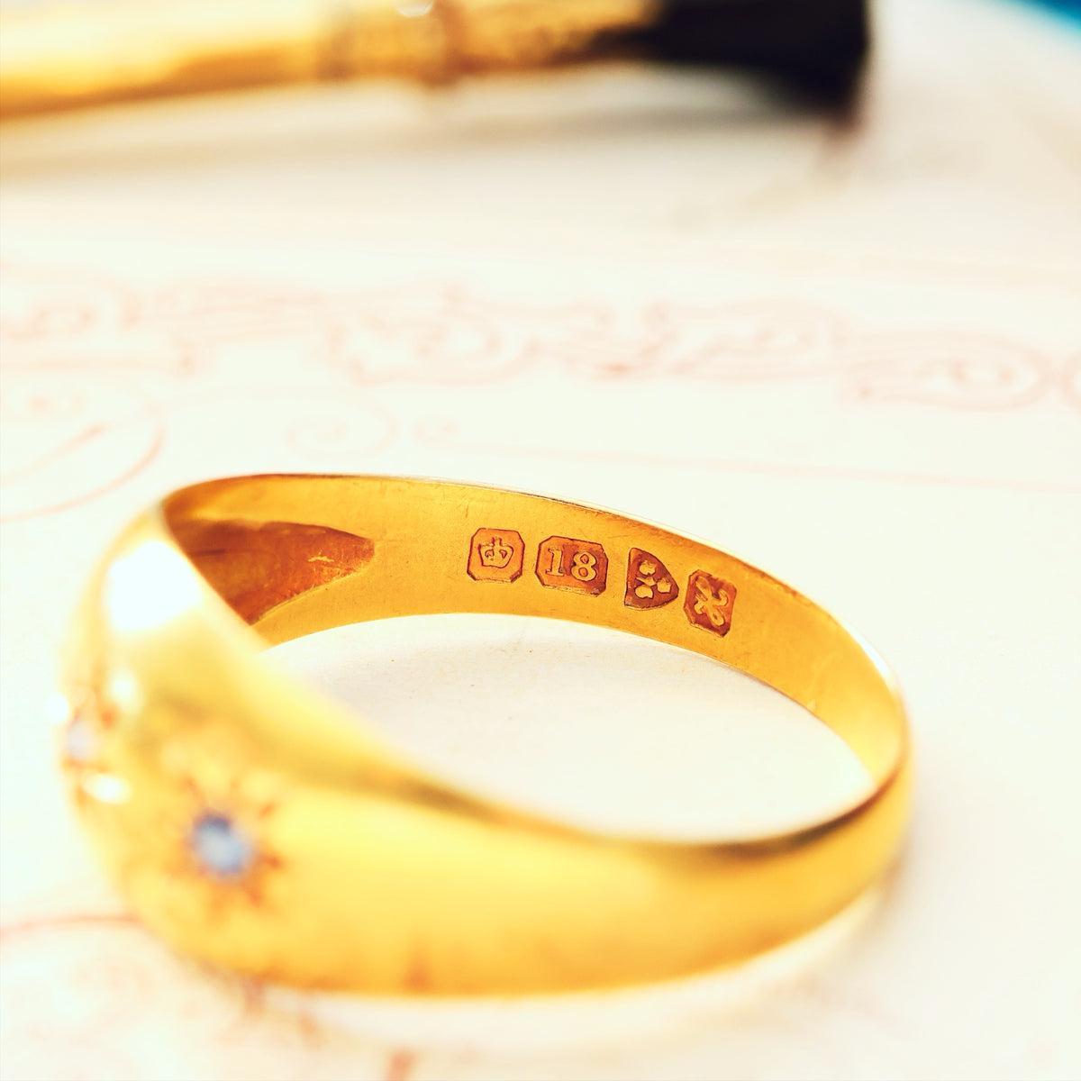 Date 1908 Sapphire & Diamond Gypsy Band Ring