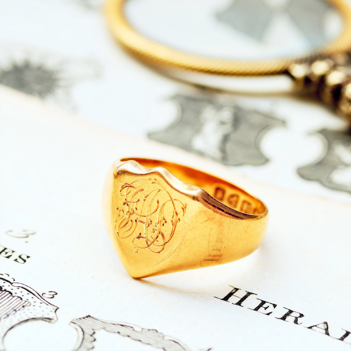 Antique Date 1907 Shield Signet Ring