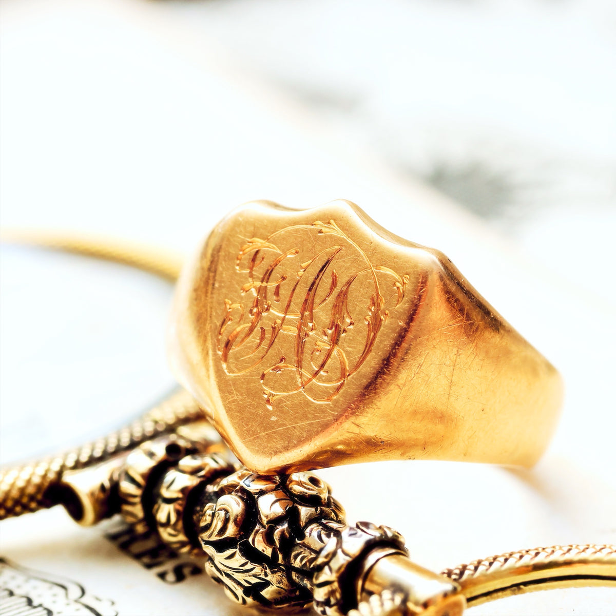 Antique Date 1907 Shield Signet Ring