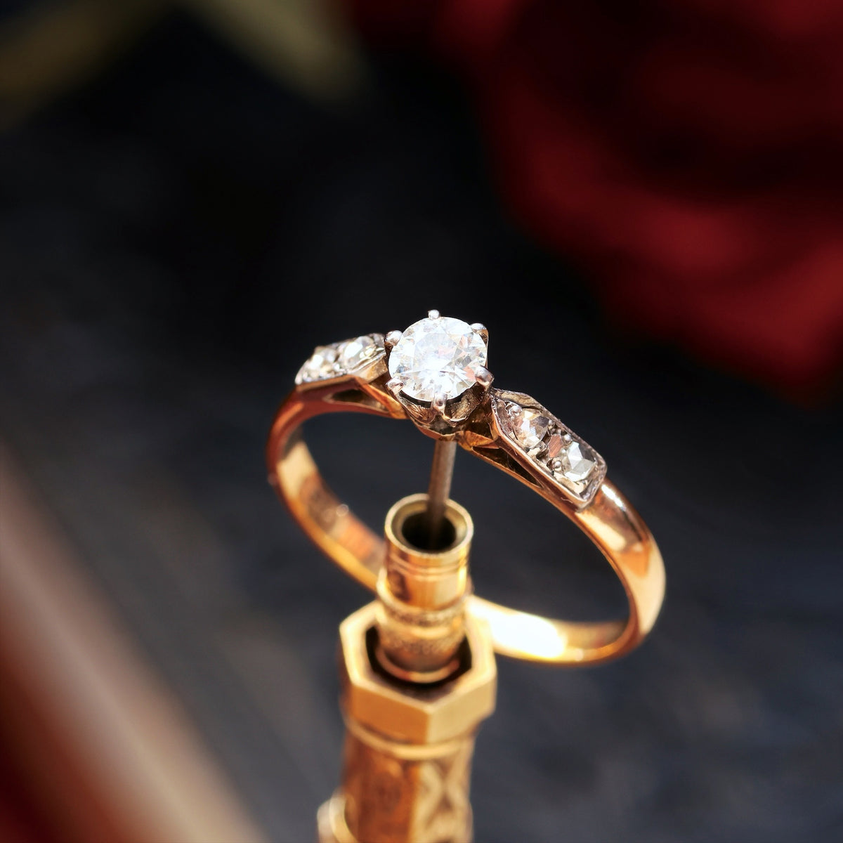 Sparkly!! Vintage Diamond Solitaire Engagement Ring