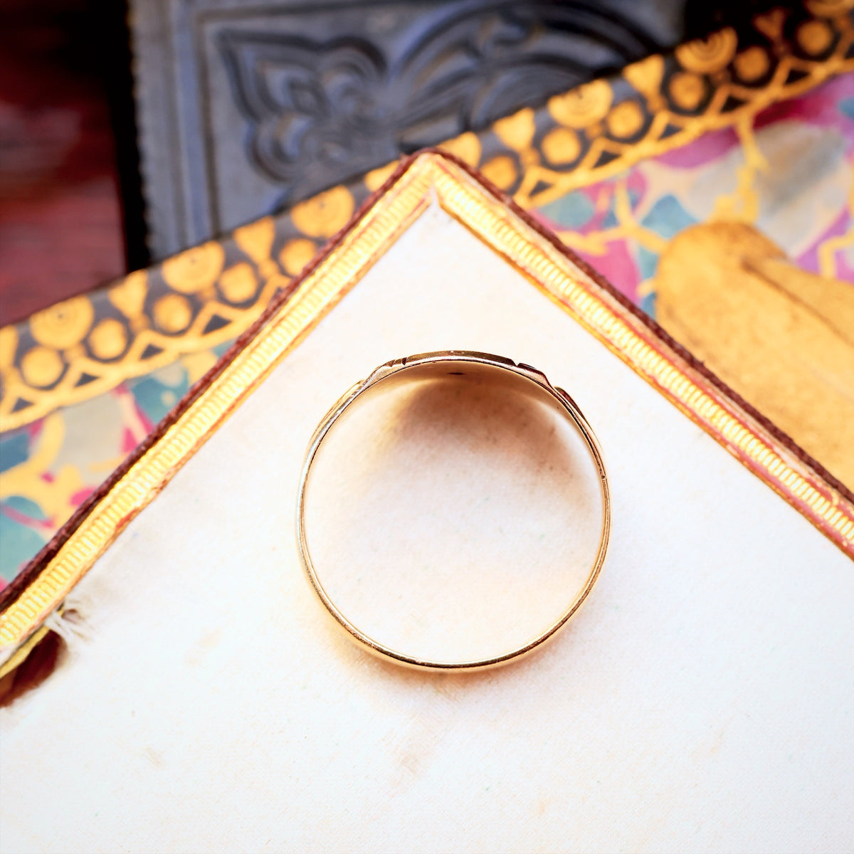 Vintage Star-set Diamond Signet Ring