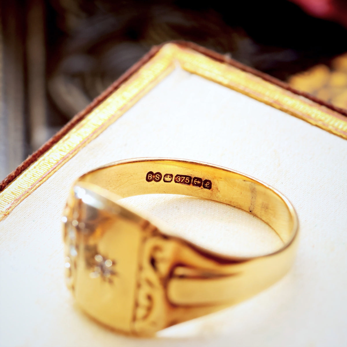 Vintage Star-set Diamond Signet Ring
