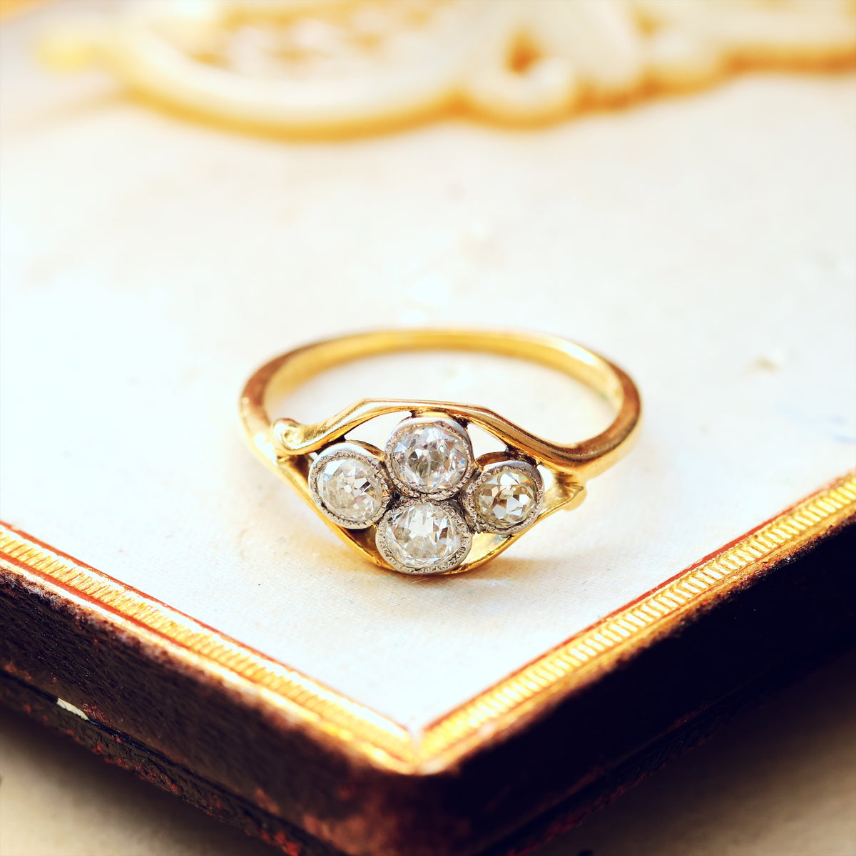 Adorable Vintage Art Nouveau Diamond Flower Ring