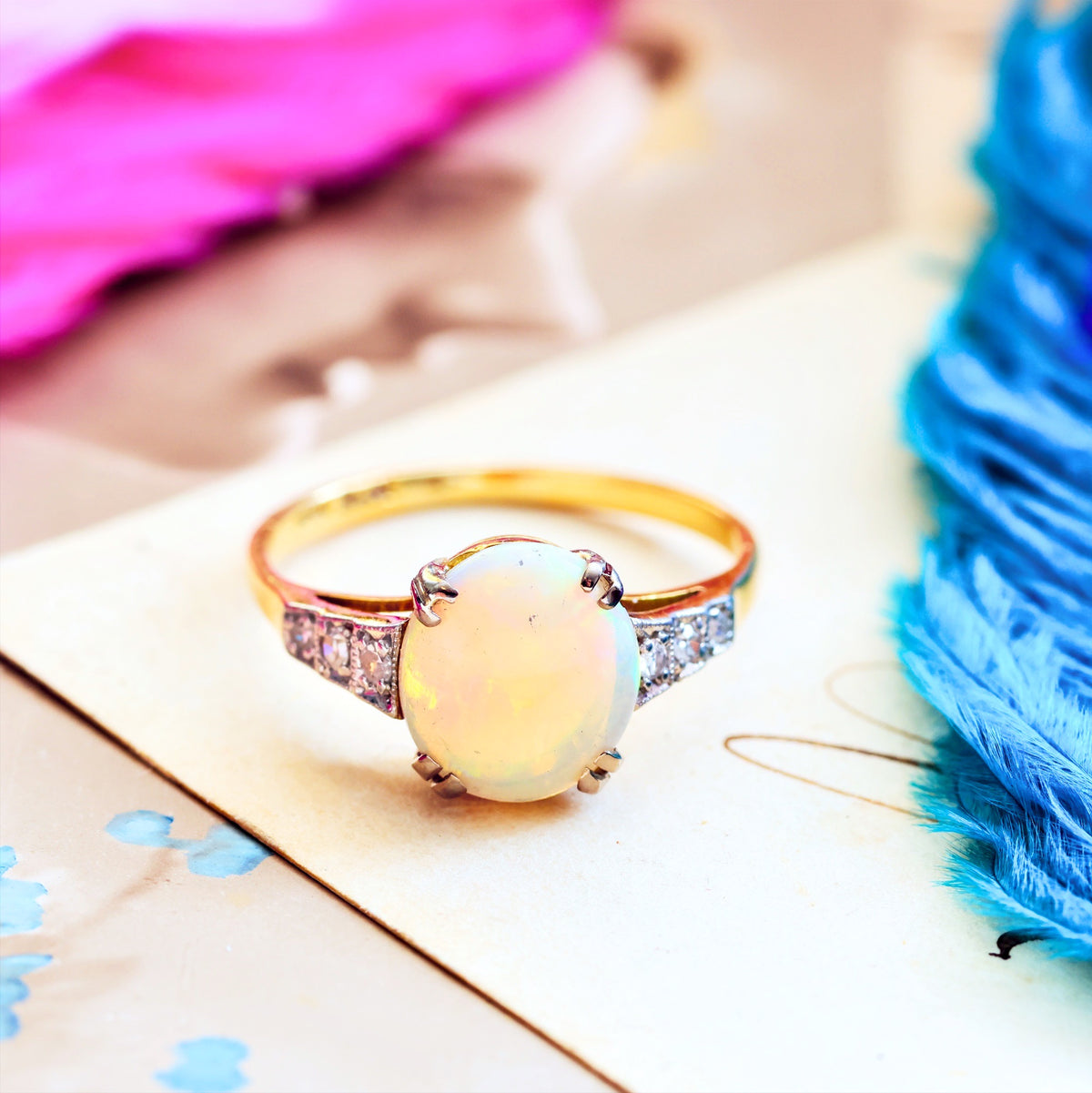 Most Beautiful! Vintage Crystal Opal & Diamond Ring