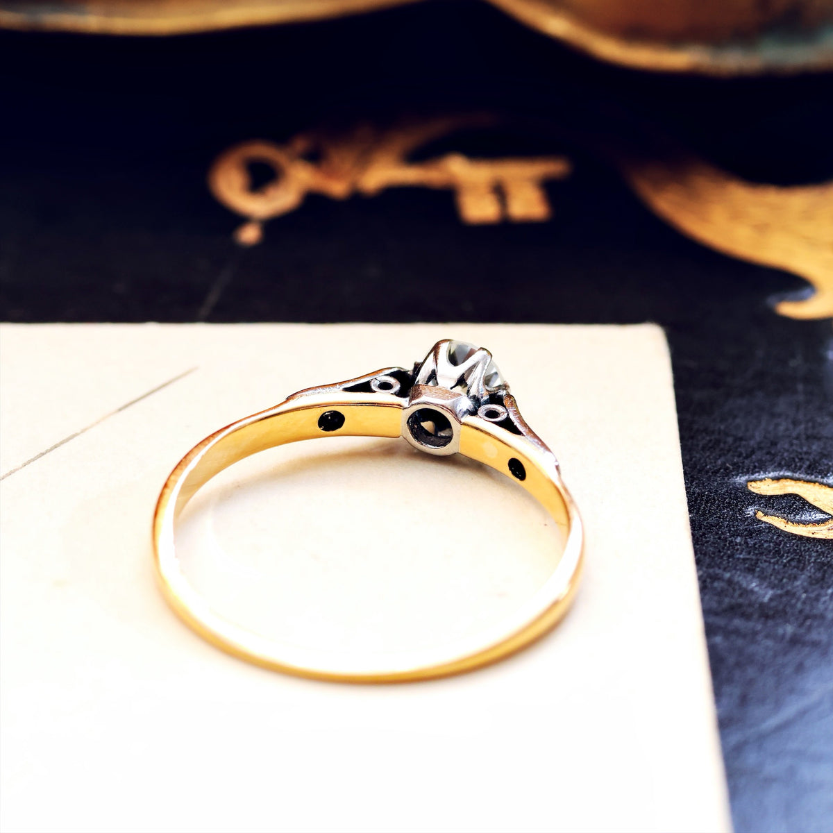 Vintage Glitter! Diamond Engagement Ring