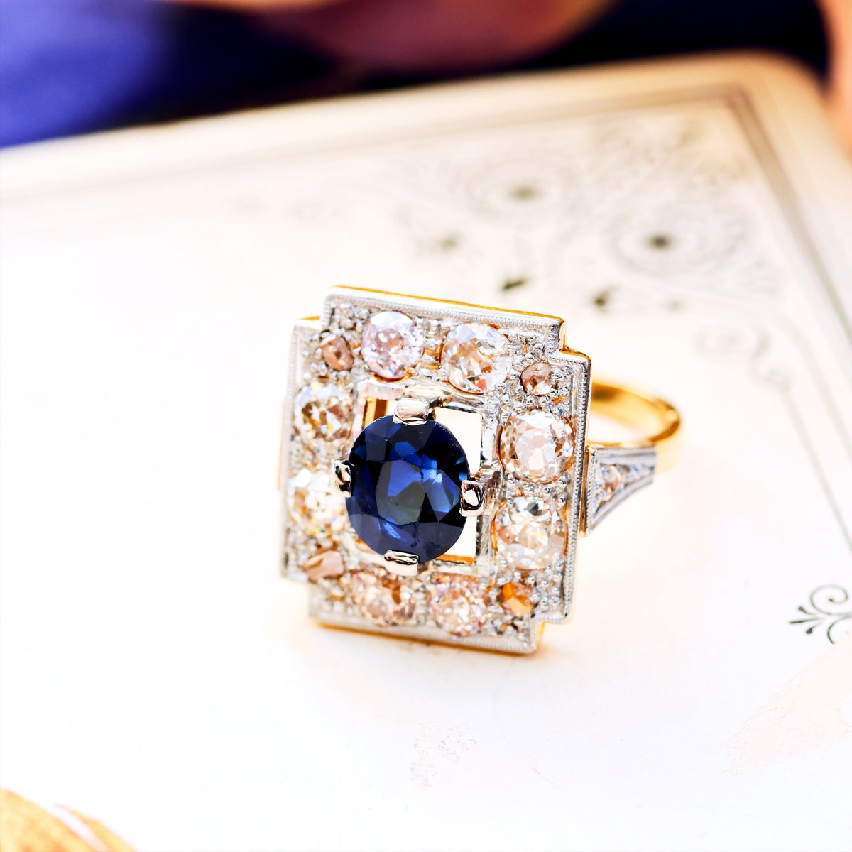 Spectacular Vintage Art Deco Sapphire & Diamond Ring