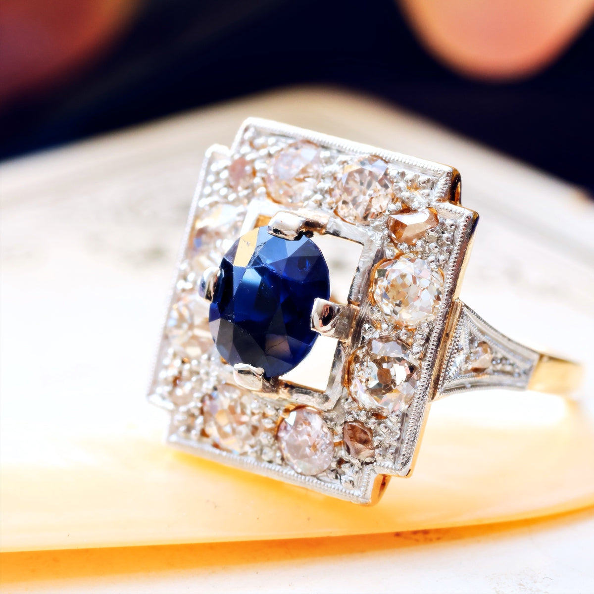 Spectacular Vintage Art Deco Sapphire & Diamond Ring