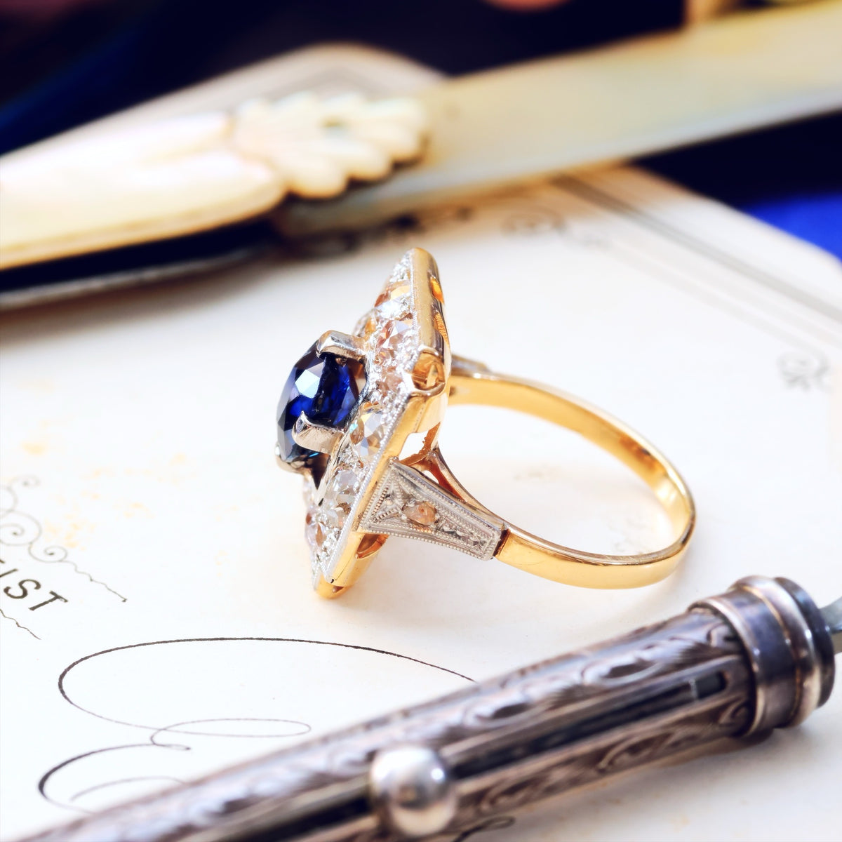 Spectacular Vintage Art Deco Sapphire & Diamond Ring