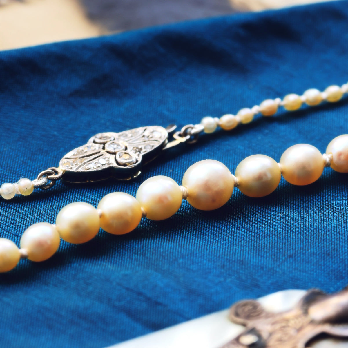 Certificated Antique Natural Saltwater Pearl Necklace